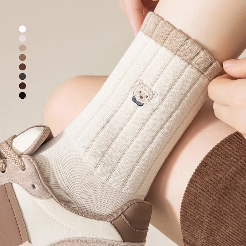 8 Pairs 2026 Women's Autumn and Winter Mid-calf Socks with Bear Embroidery White Knit Socks Set Thermal Grip Socks Wholesale