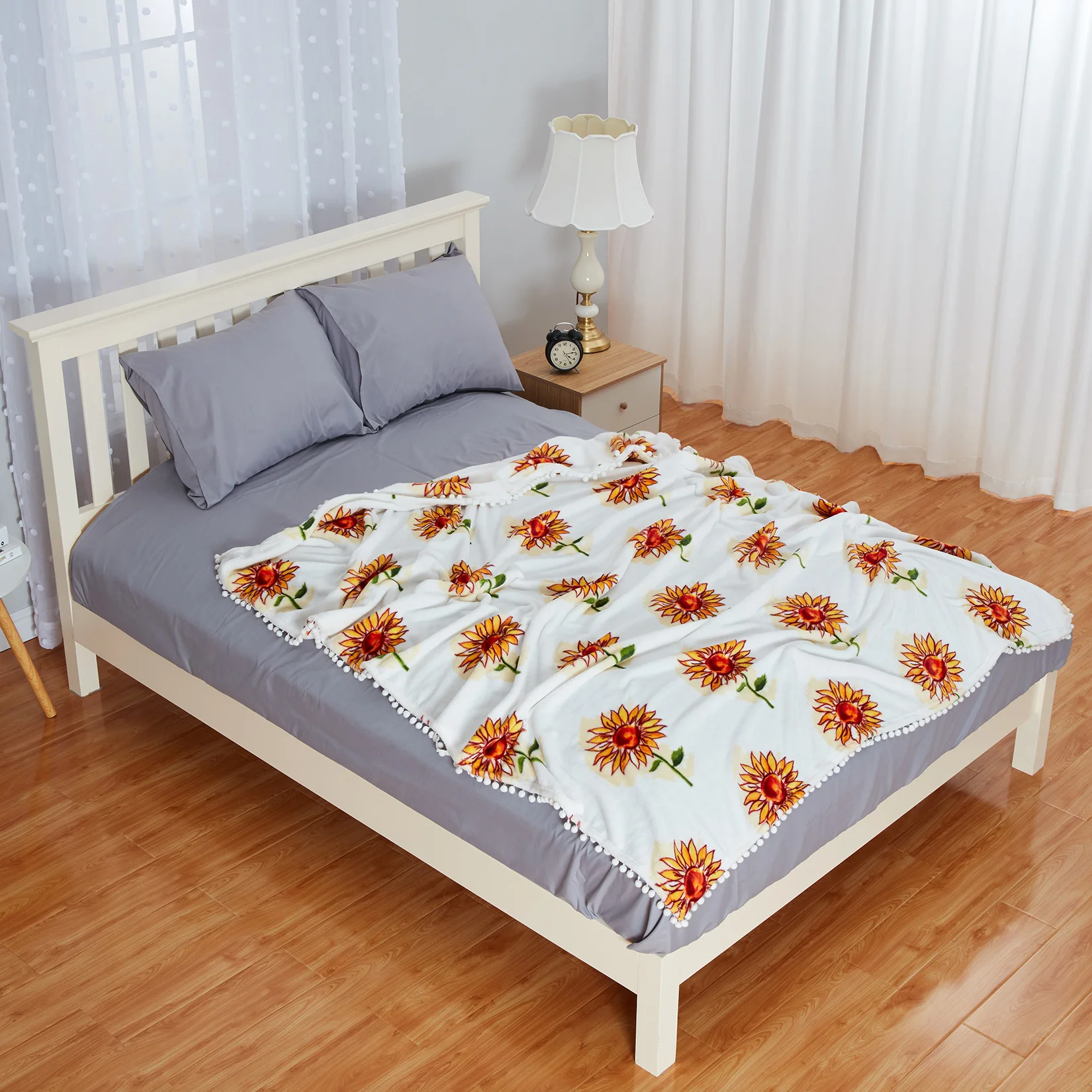 Summer Bee Sunflower Flower Blanket, Portable Bedding, Office Duvet Cover, Home Decoration, Flannel Blanket