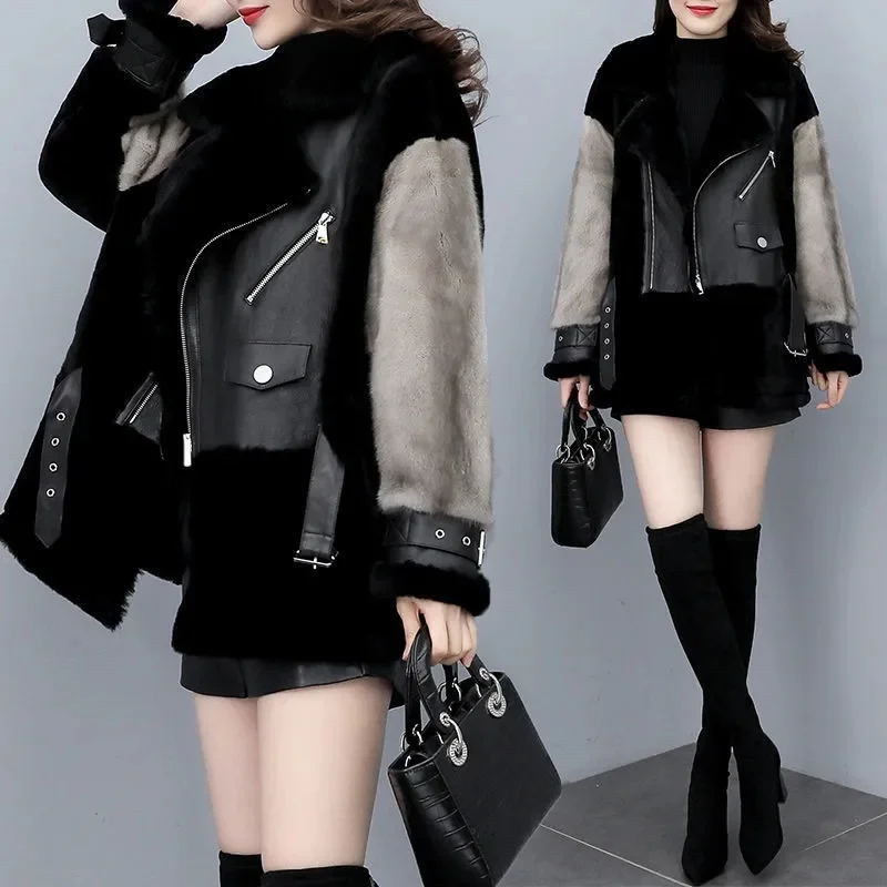 Winter Ladies Fashion Leisure Plush Outwear 2025 Female Long Sleeves Patchwork Fur Jacket Korean Women Loose Short Faux Fur Coat