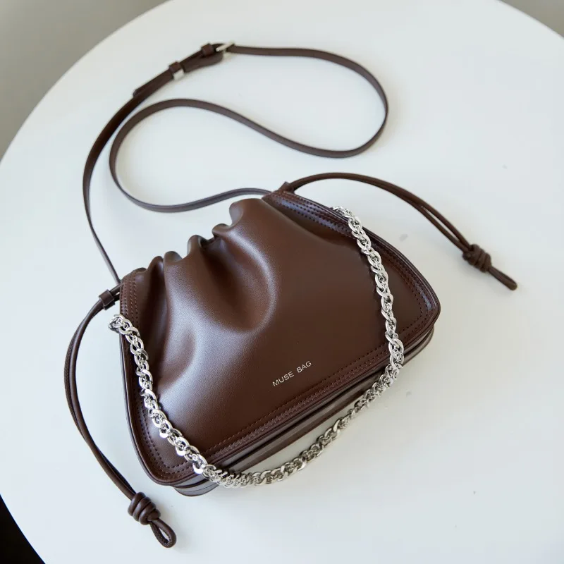 

Autumn Versatile Chain Small Women's Shoulder Bag Pleated Pu Leather Bucket Bag Drawstring Design Small Crossbody Bag 2025