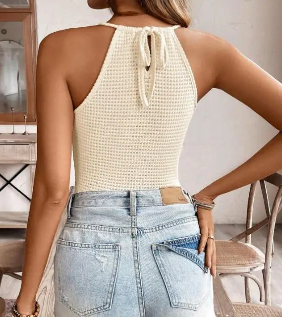 

Summer New Y2K Trendy Elegant Beach Vacation Style Hollow Lace Splicing Tight Hanging Neck Sleeveless Knitted Tank Top