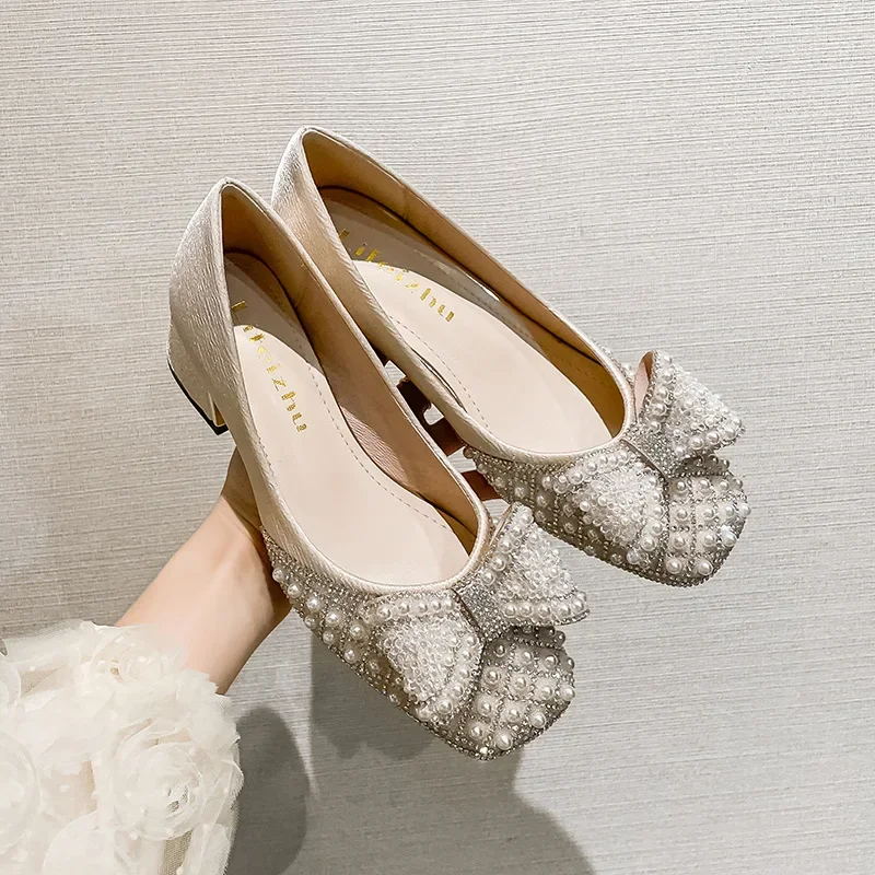 Plus Size Women Shoes Beautiful Pumps Spring Summer Pearl Bowknot Casual High Heels Shoes Ladies Chunky Heels Wedding Shoes