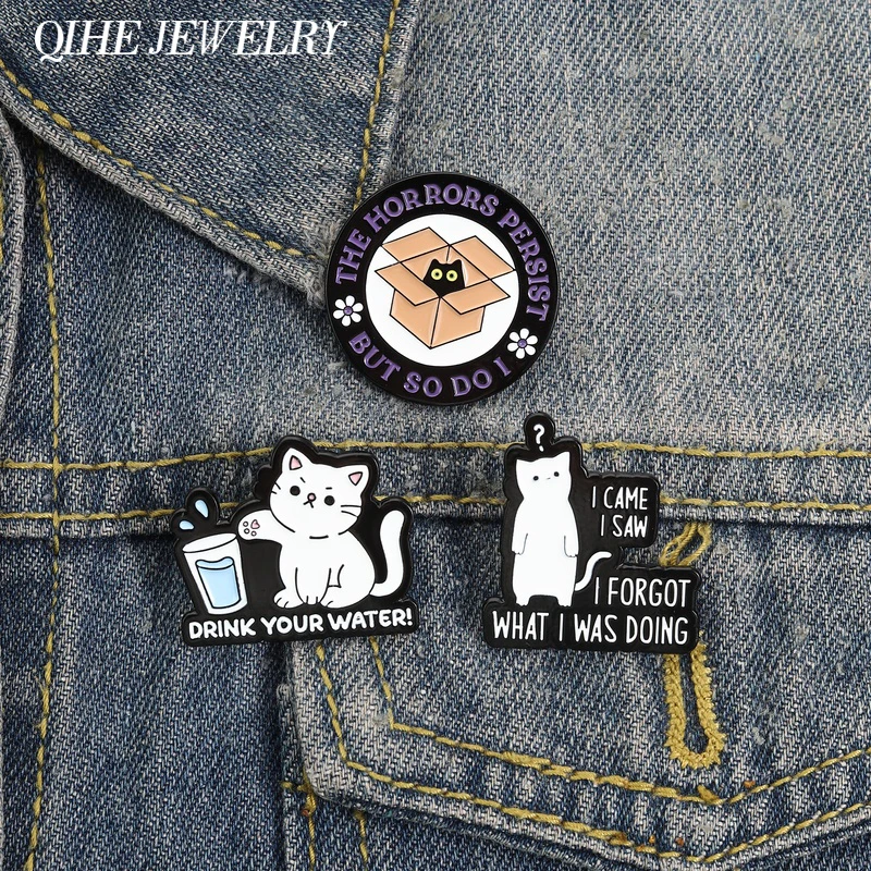 Les Horreurs Persistent, Mais Moi Aussi - Broche en émail Chat Paresseux - Je suis venu, j'ai vu, j'ai oublié ce que j'étais en train de faire - Bijou, badge de revers