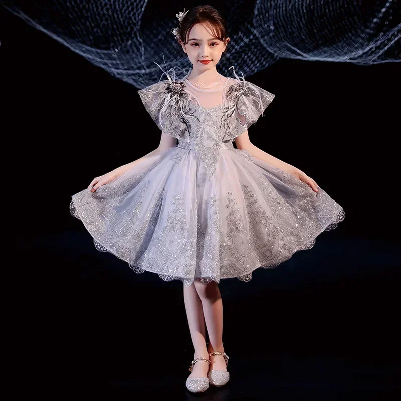 

2024 Spring Fashionable Fluffy Yarn Flower Host Little Girl Walk Show Piano Performance Dress