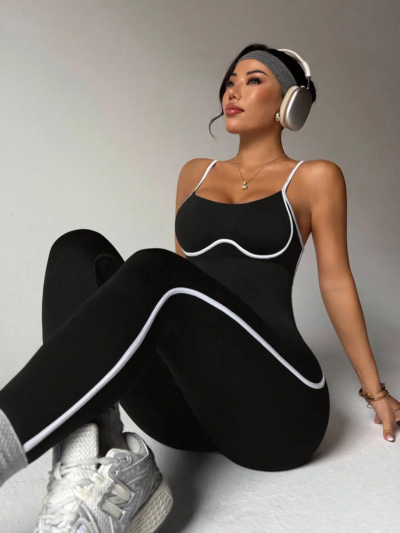 Color blocking camisole jumpsuit, shock-absorbing yoga suit, hollowed out waist, sexy jumpsuit, quick drying sports jumpsuit, ti image 4
