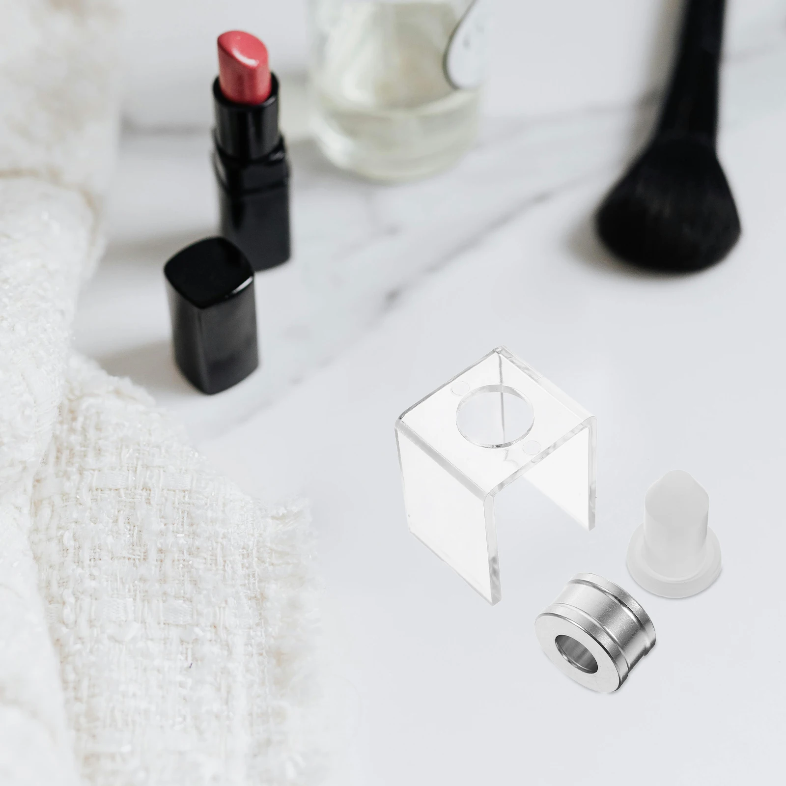 

1 set Silicone Lipstick Mold for DIY Crafting Handmade Lip Cream Molds Easy to Use Personal Girls Homemade