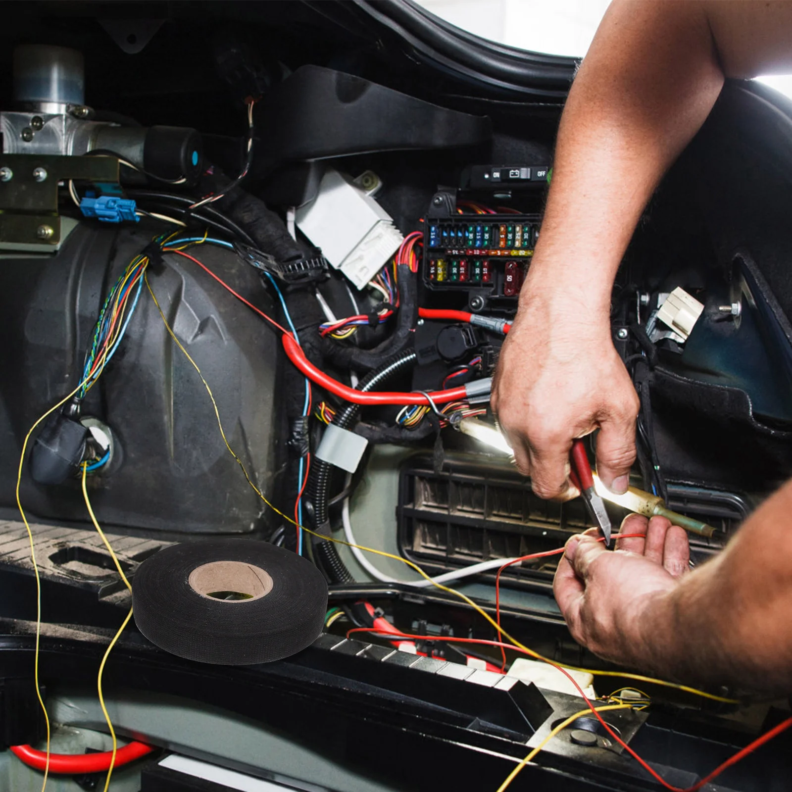 

Electrician Tape Lint Material High Temp Durable Insulation for Wire Cable Protection Industrial Electrical Tape