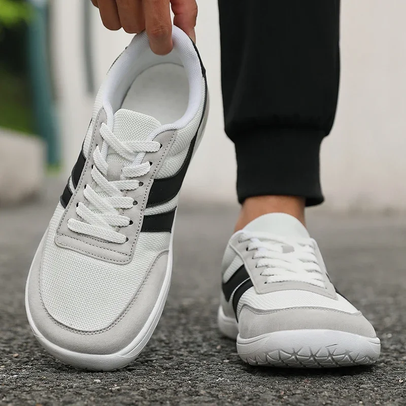 Men's Casual Skateboarding Shoes Multifunctional Fashion Shoes Women's Mesh Flat Shoes Mode Femme 2025 Nouveaut É Bare Foot
