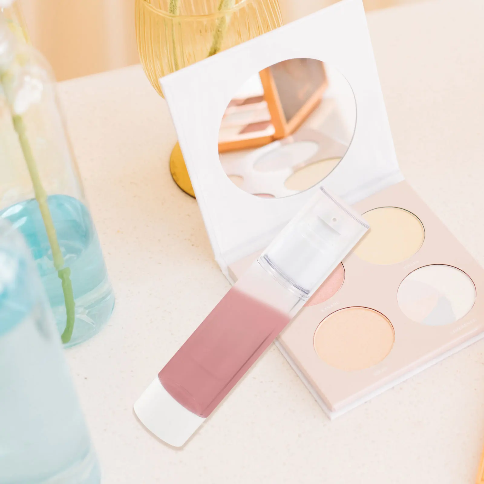 

3 PCS Cosmetics Bottling Set Containers for Your Moisturizer Makeup Bottle Mini Travel Moisturizers White Lotion Bottles