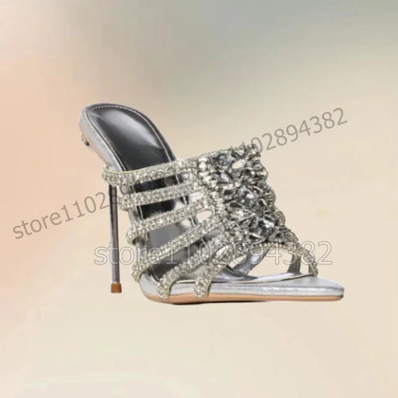Decorazione di cristallo Argento Open Toe Pantofole con tacco in metallo Slip On Scarpe da donna Tacchi alti sottili Banchetto di moda 2023 Zapatos Para Mujere