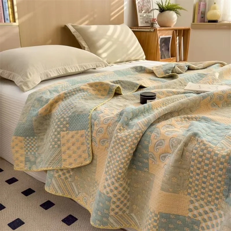 Ultra Soft 3-layer Gauze Cotton Blanket Throw Nordic Bedspread Summer Quilt Blanket Multi-functional Home Bed Cover Coverlet
