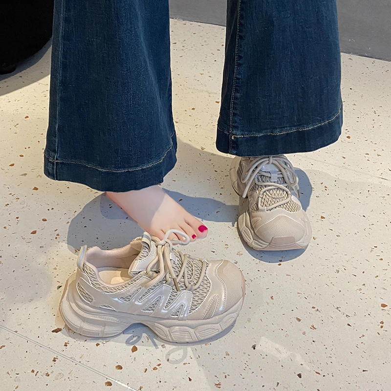 

2025 New Casual and Comfortable Design Women's Summer Sport Shoes Hollow Out Shoes Versatile Comfortable Shoes Женская Обувь