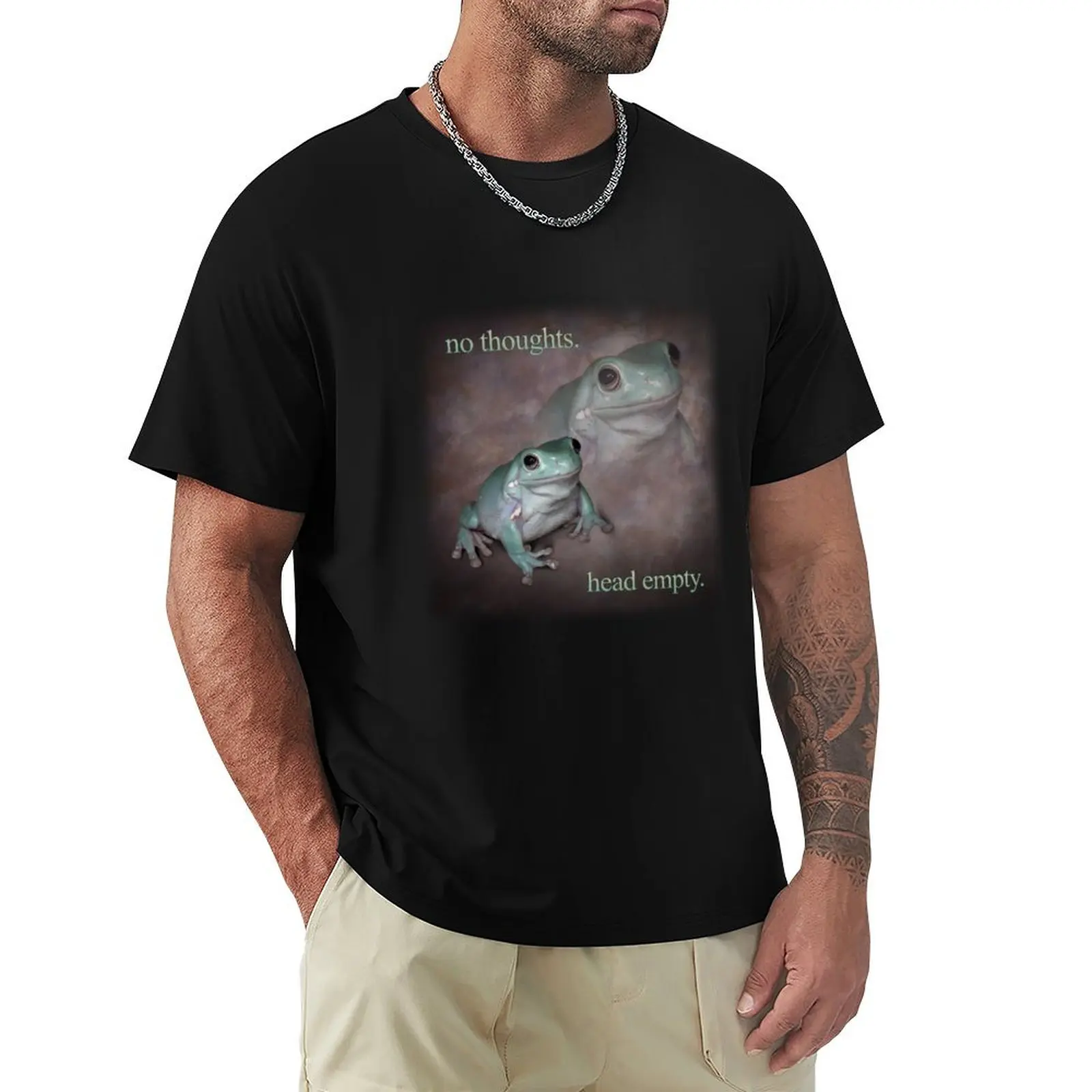 no thoughts head empty frog retro word art meme T-Shirt Festive Simple T-Shirt