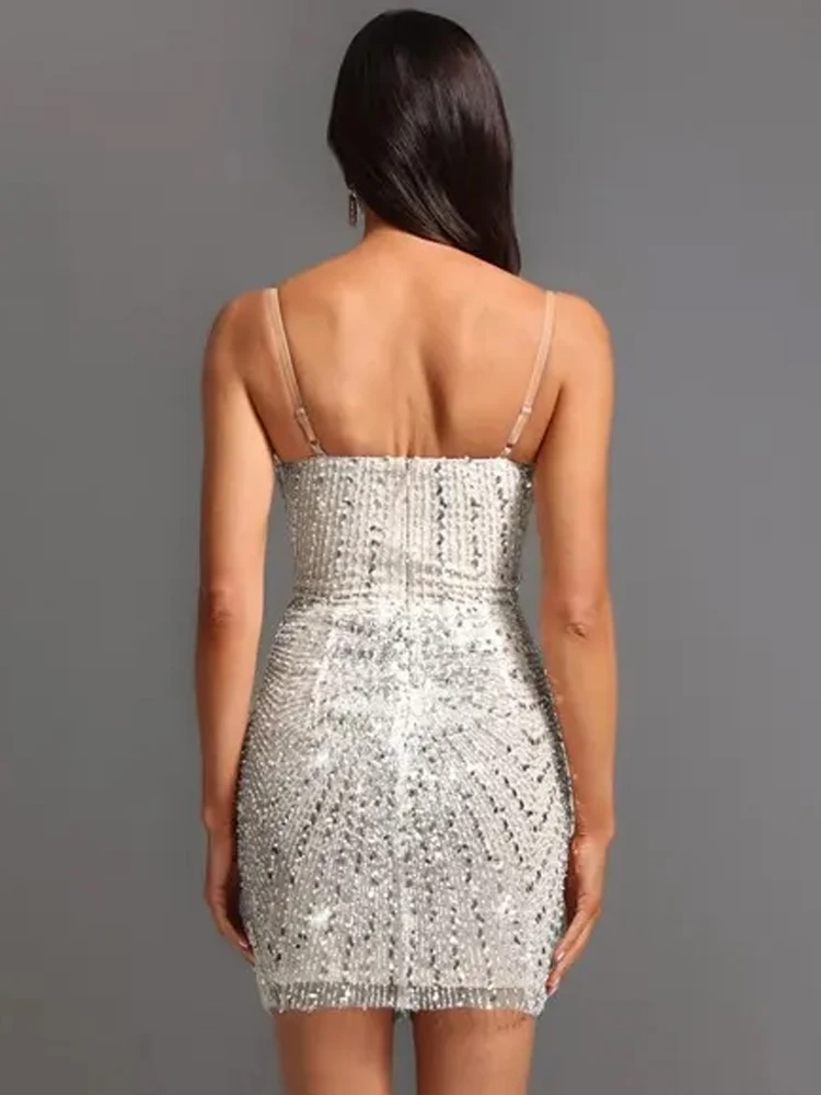 ラインストーンバタフライ装飾カットアウトスパンコールミニドレス - スパゲッティストラップバックレスパーティーナイトアウトウェア Vestido