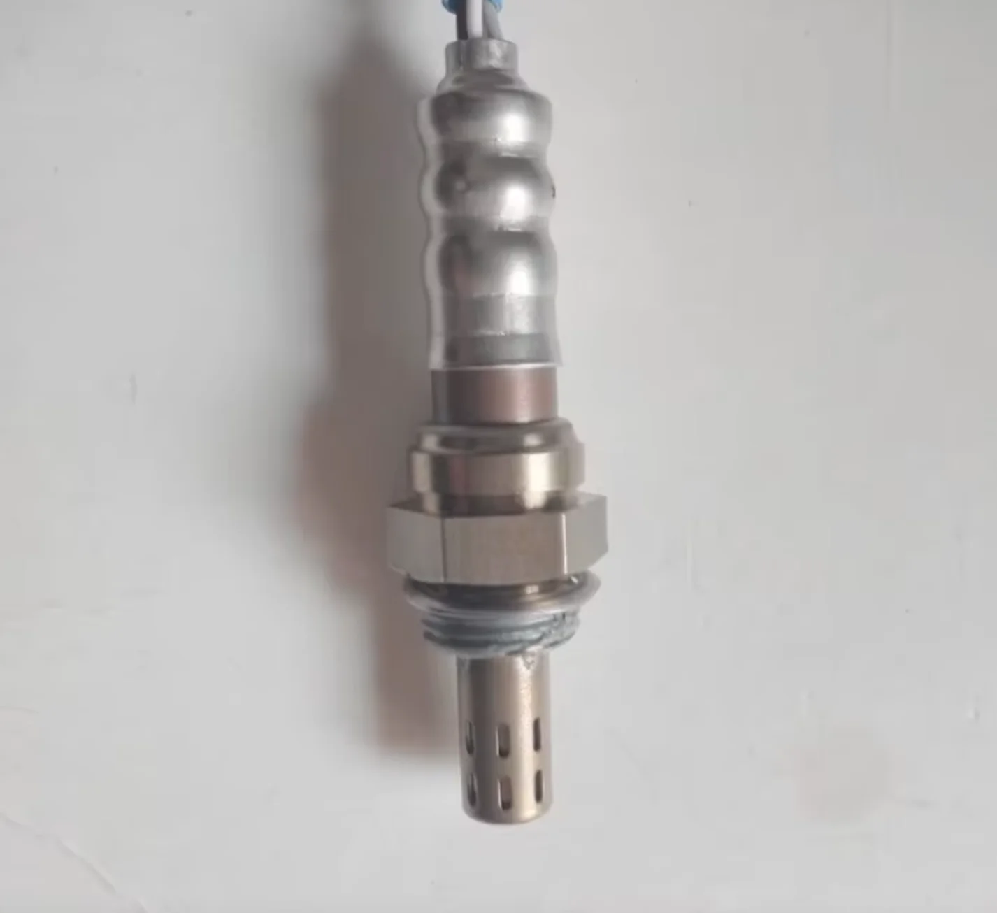 1Pcs Oxgen sensor Lambda Sensor For Chery Tiggo 1.8 QQ JB491 Zhongxing,4 Wire,280mm OE No.:0-OZA522-BB1