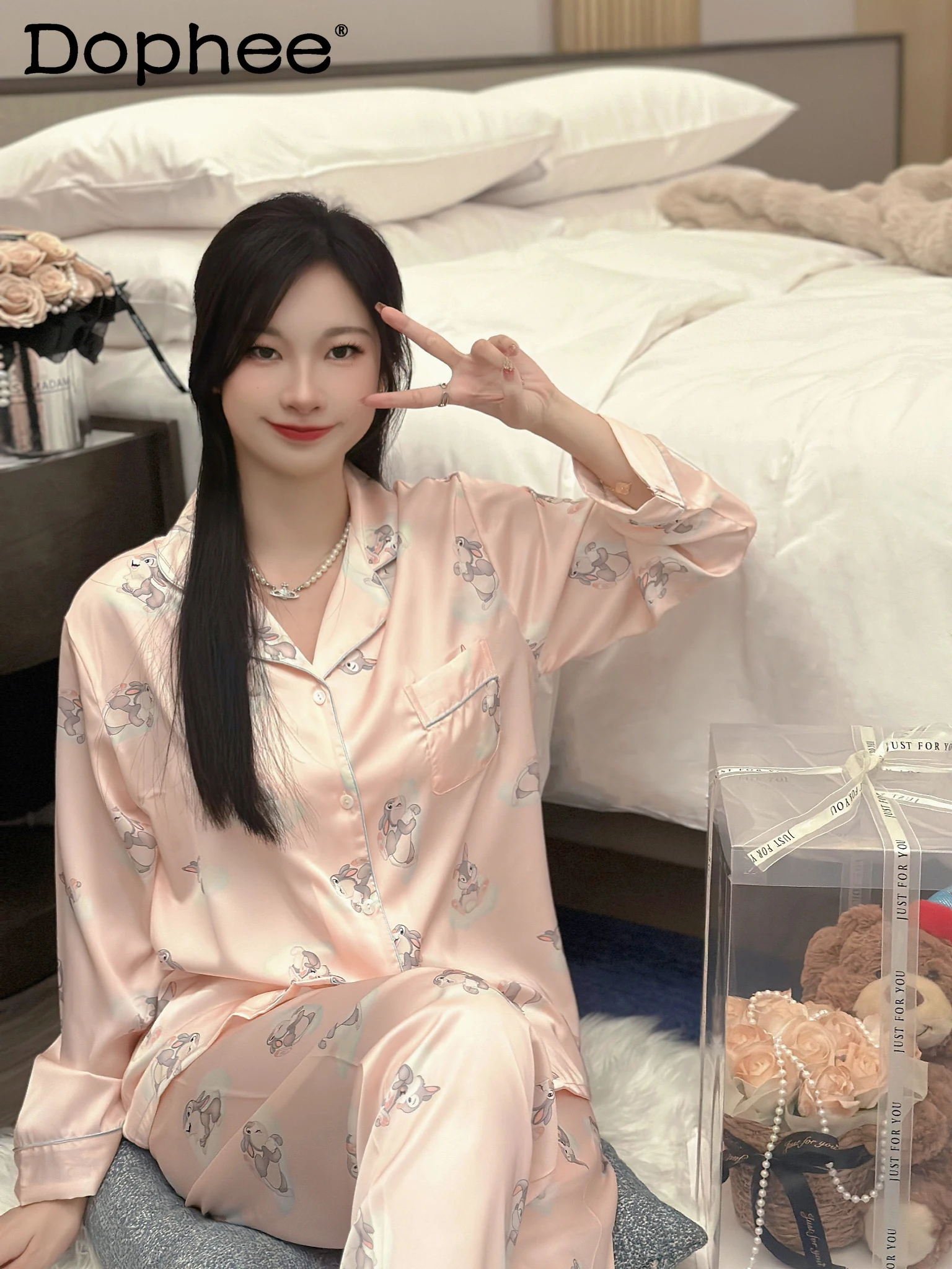 

Sweet Girl Japanese Original Ice Silk Long-sleeved Pajamas Cute Cartoon Print Cool and Smooth Casual Loungewear Set