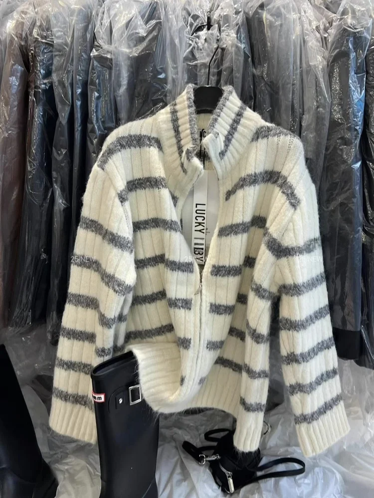 

Свободный вязаный кардиган в полоску, свитер, женский осенне-зимний модный повседневный универсальный корейский утягивающий воротник-стойка, пальто