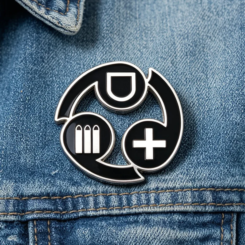 Girls und Panzer Great Operation Lapel Pin Mobile Game Class Icons Metal Badge Shield Bullet Medic Cross Brooch Clothes Fan gift