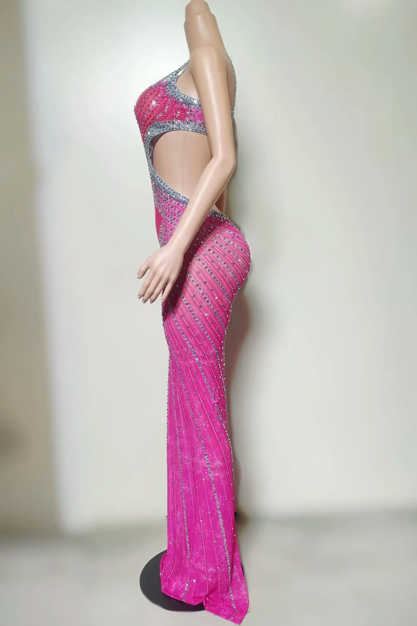 Xigua Rose Red Women Suspender Dress Sexy Hollow Out Full Diamond Gowns Bar Backless Dress Prom Birthday Cocktail Party Gowns