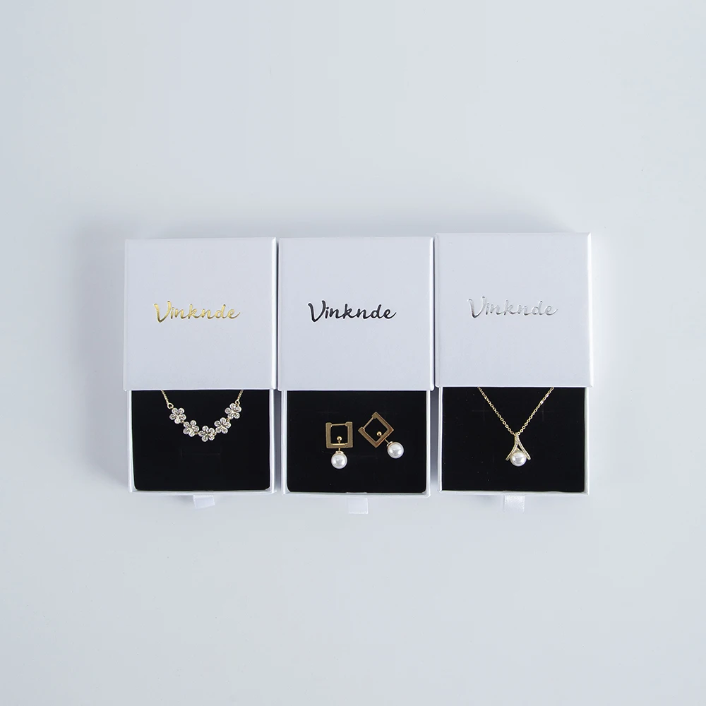 صندوق ورقي بدرج منزلق مع رغوة سوداء ، مناسب لتغليف المجوهرات الفاخرة للسفر ، منظم أبيض من الورق المقوى ، بيع بالجملة ، من من من من من من من من من من الخارج