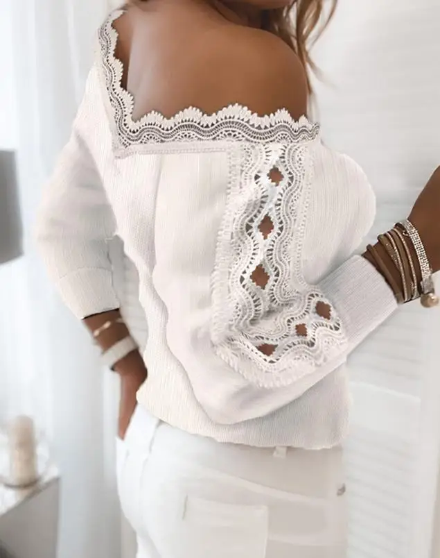 Winter Clothes Women\'s Fashion Sexy White Lace Trim Rib Cut Long Sleeved Sweater Loose Hollow Open Back Pullover