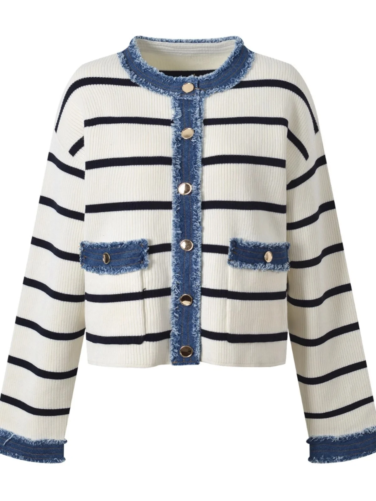 เสื้อคลุมคาร์ดิแกนผู้หญิง สไตล์ลำลอง ผ้าเดนิมผสมผสานลายปะติด แต่งขอบรุ่ย ลายทางถัก  คอลเลคชั่นฤดูใบไม้ผลิ 2025  ทรงหลวม  คอกลมต่ำ