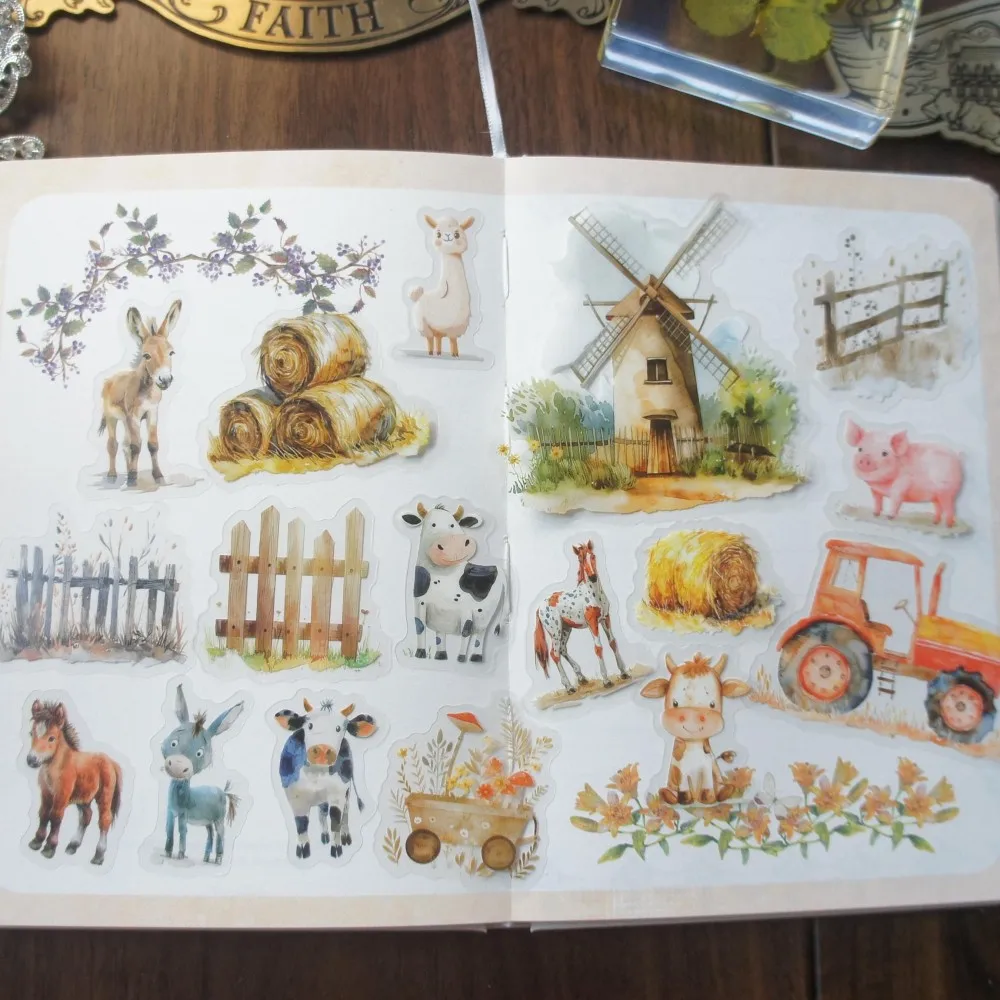 

18pcs Animals Live Here Forest Sea Style PVC Sticker Scrapbooking DIY Gift Label Decoration Tag