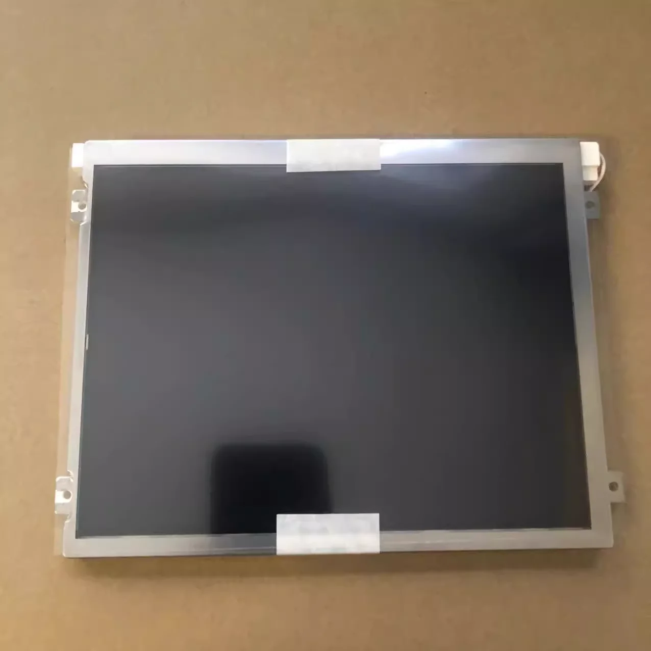 Industrial original G121S1-L02 G121SN01 V4 G121X1-L01 12.1-inch LCD screen, fast delivery. Test well.