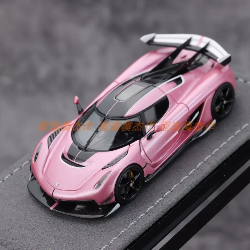 

В наличии: литые под давлением модели автомобилей из смолы Jesko в масштабе 1:64, праздничные подарочные игрушки для мальчиков, коллекционные украшения для взрослых.