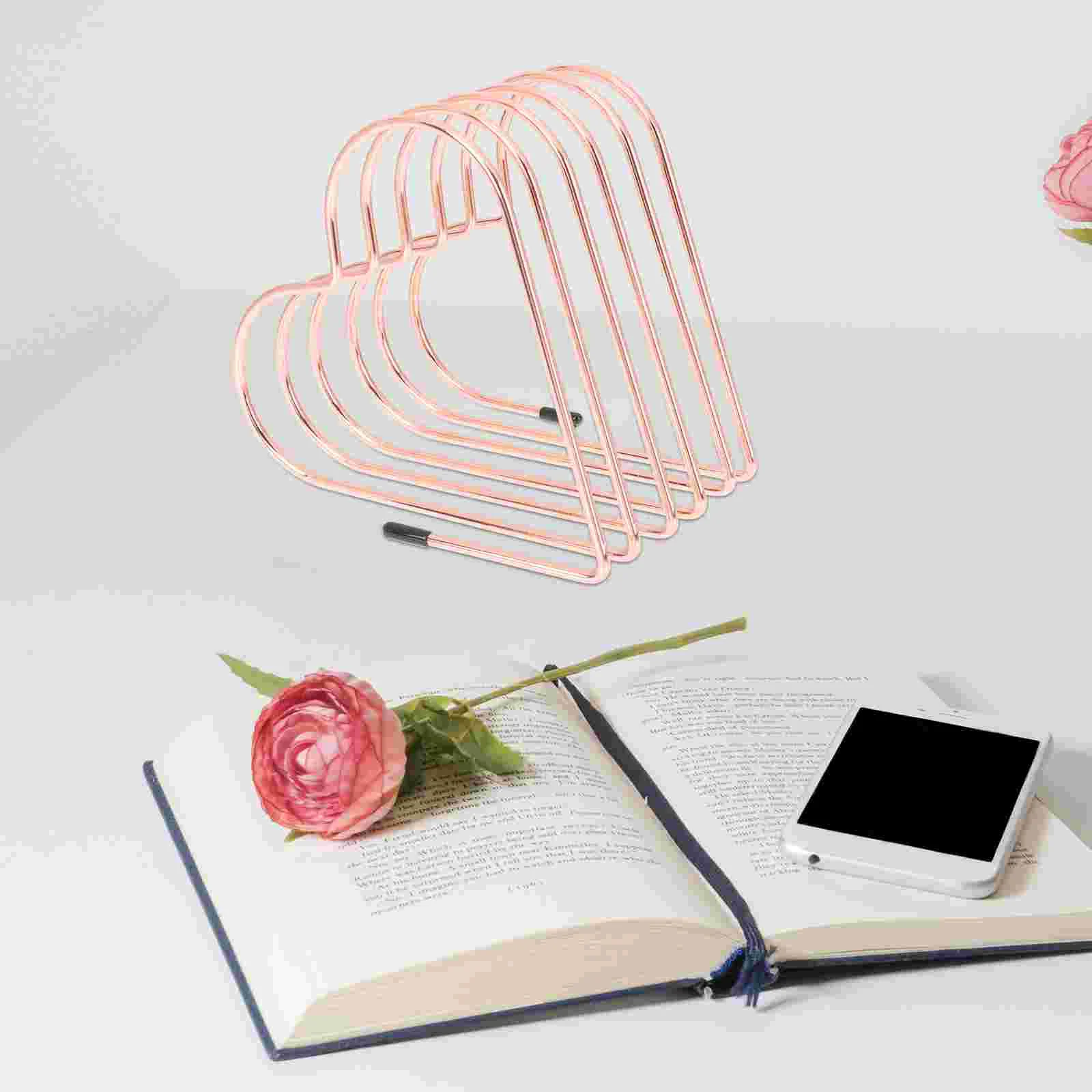 Desktop Ornament Metal Book Stand Supporting Cases Heart-shaped Holder for Home Bookend Holding Rack Books