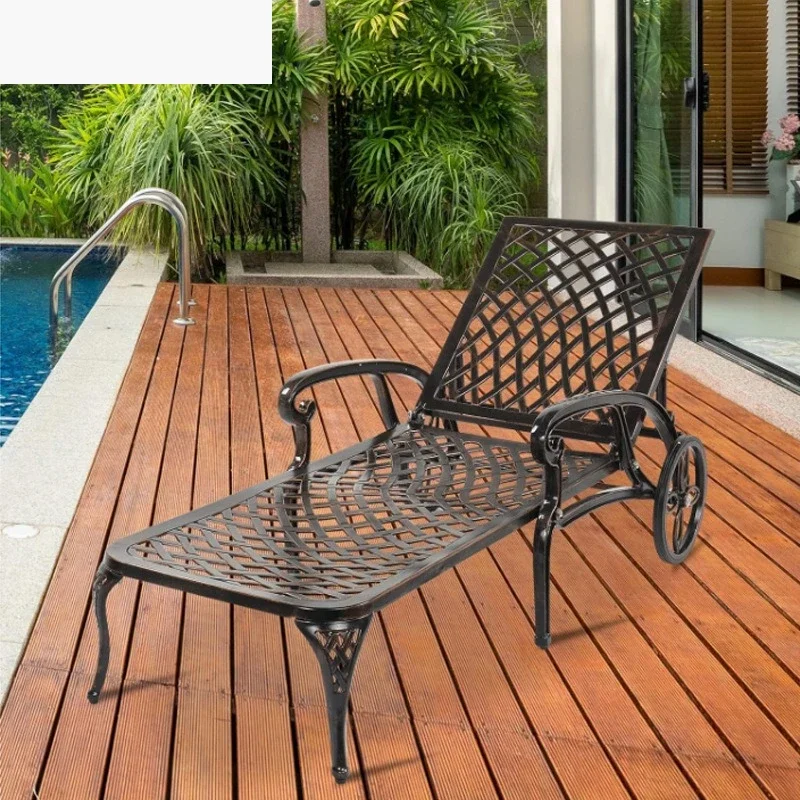 Outdoor villa swimming pool lounge  Leisure beach Movable cast aluminum bed Hotel courtyard Adjus lounge
