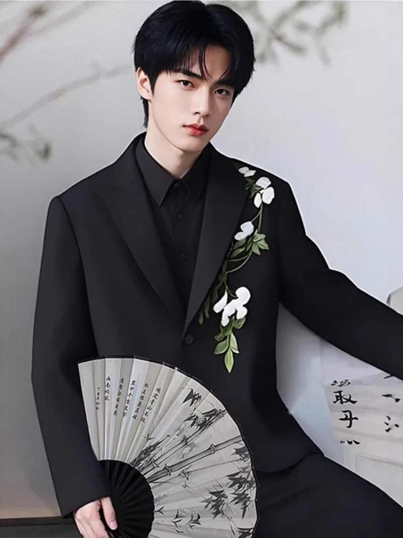 Premium Guochao Camellia Blazer for Men Edgy Chic Lightweight Suit Jacket for Engagement Photos Rebel Charm Design