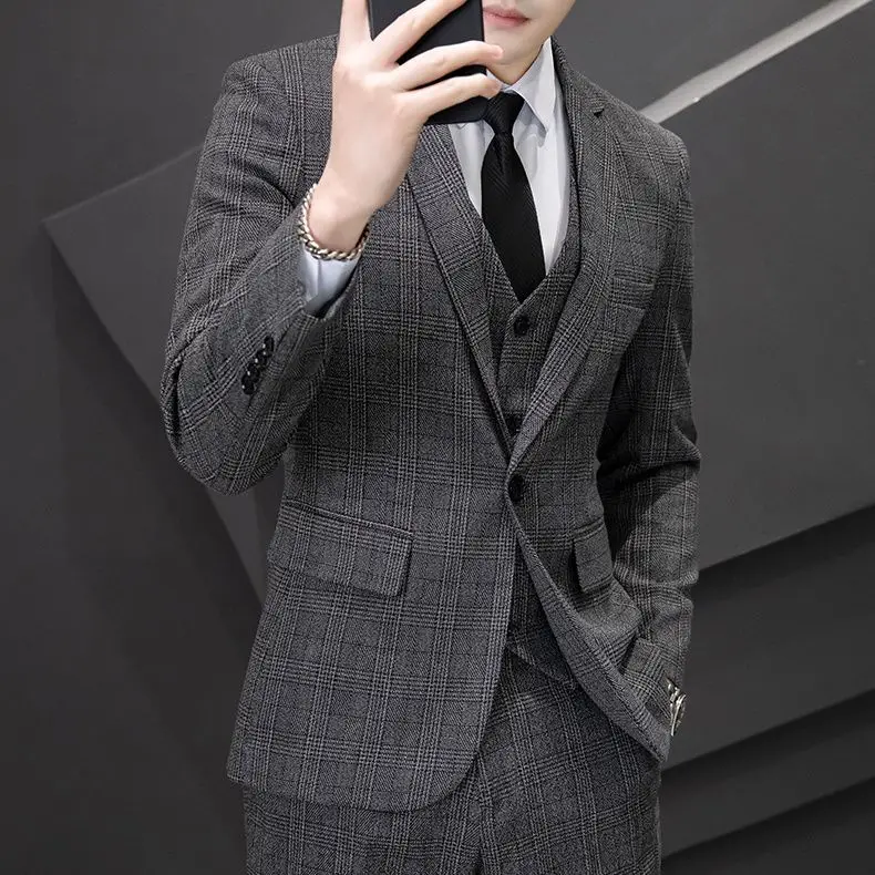 

Autumn Plaid Light Color For Men Groom Wedding Business Formal Suit Three-Piece Set