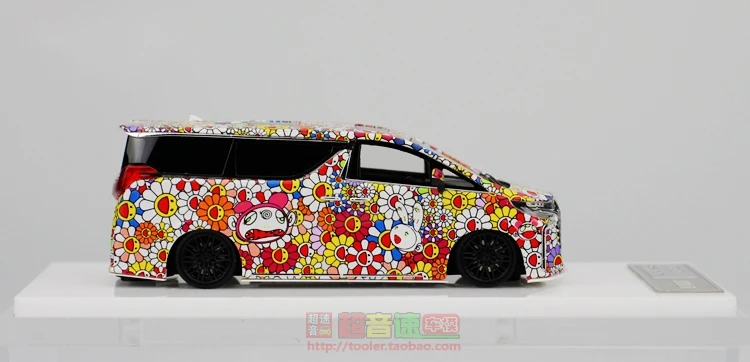 1:64 نموذج سيارة Elfa المطلي بالزهور MPV نسخة معدلة واسعة الجسم ، نموذج سيارة من الراتنج ، هدية المهرجان ، زخرفة المجموعة