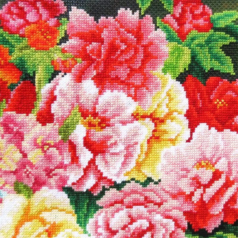 3D Ailuo handmade embroidered finished product with cross stitch, blooming flower vase, small new restaurant hanging painting