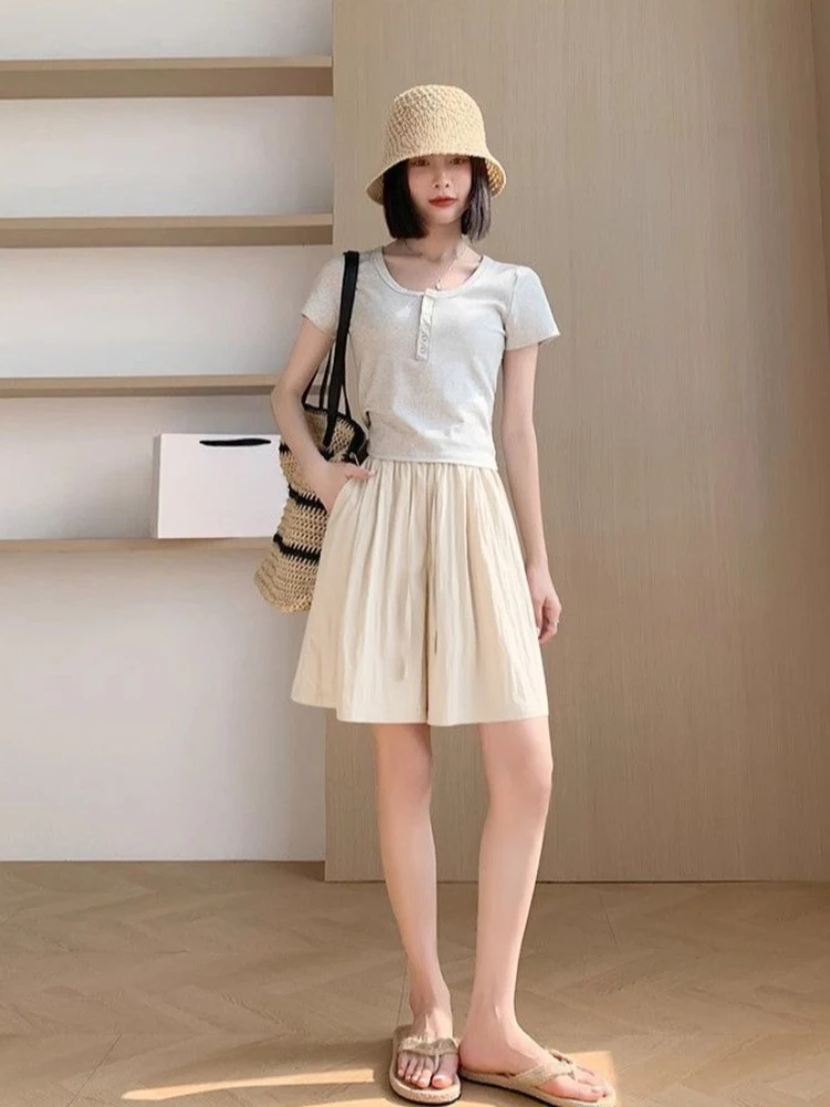 

Комплект из 2 штук: летние женские шорты-миди, тонкие, свободного кроя, с высокой талией, широкие штанины, повседневные, для невысоких женщин