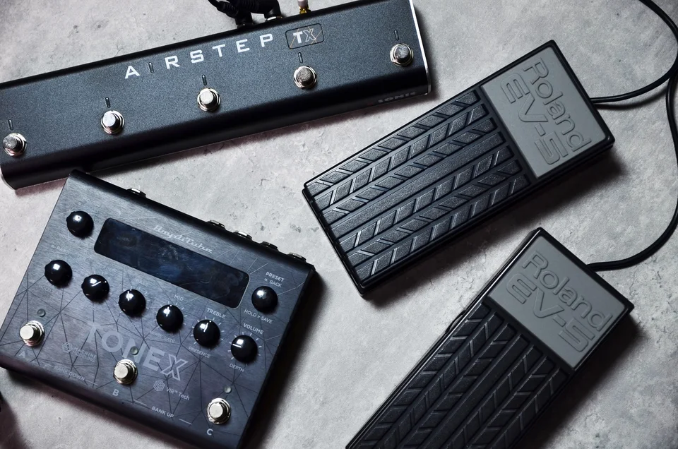XSONIC AIRSTEP TX, TONEX ONE & PEDAL Footswitch, 2 Control Modes
