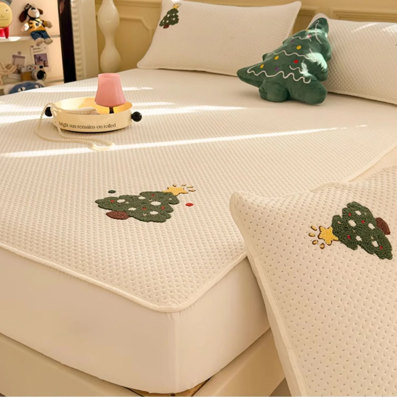 New Class A raw Cotton Polished Cartoon Wind Towel Embroidered Padded Mattress-Cute Pet Series Single-Piece Mattress