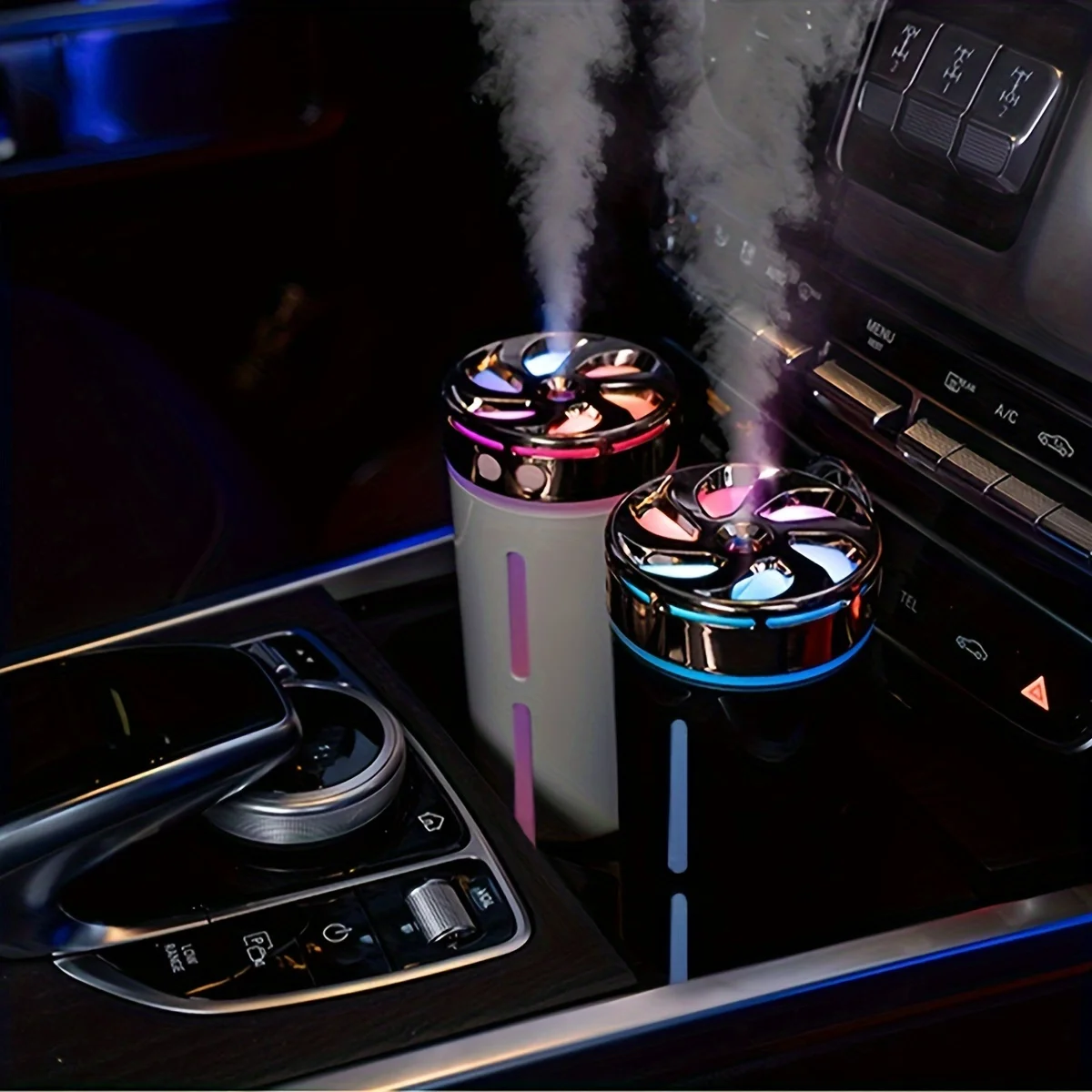 1 قطعة مرطب السيارة، منقي الهواء، الناشر التفتيت، نموذج شحن صغير لاسلكي، ضوء جو السيارة المحمول الصغير، تنقية الهواء