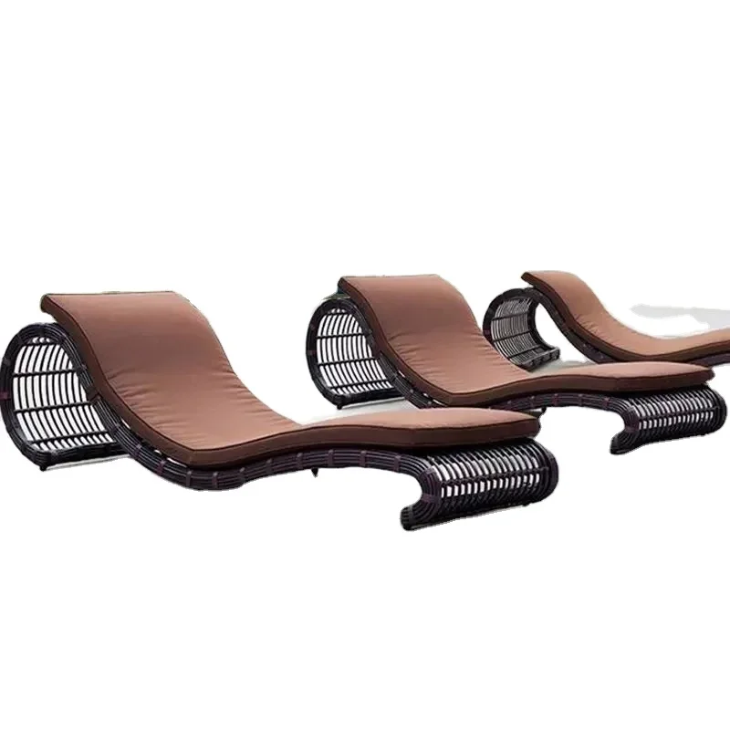 Modern design rattan sun lounger chaise furniture swimming pool outdoor lounge chairs