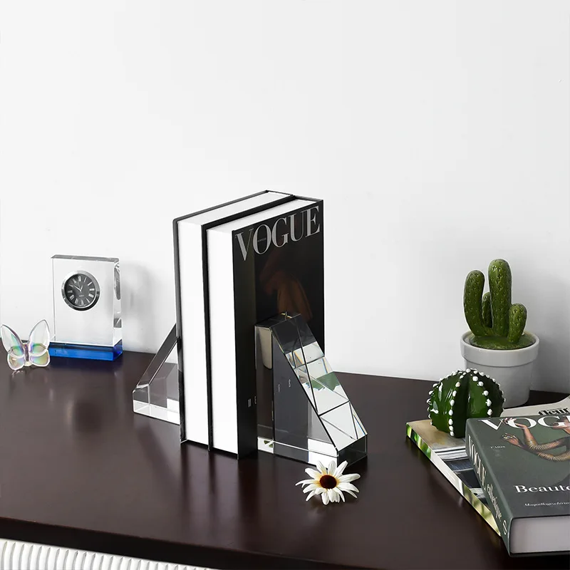

Light luxury simple crystal bookends, creative book ornaments, home decoration gifts