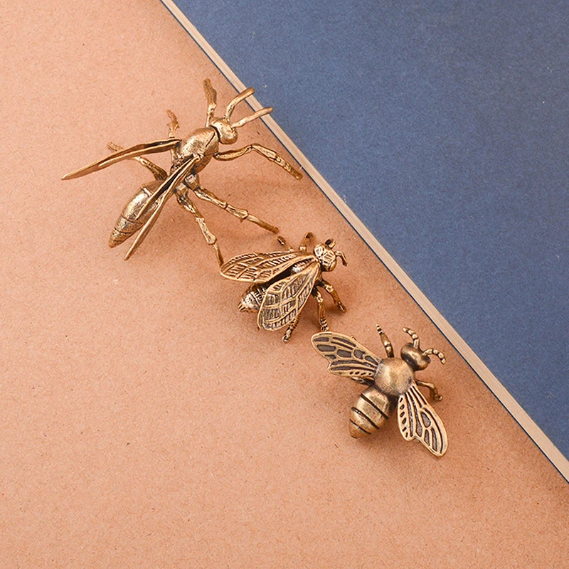 1 Piece Miniature Simulation  Desk Ornament Brass Bee Figurines Table Tea Pets Antique Copper Crafts Home Decoration