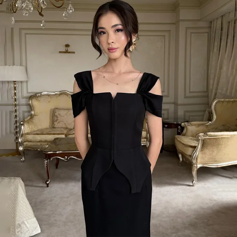 

2026 New Women Fashion Elegant Solid Color Sleeveless Square Neck Backless Bodycon Pleated Long Dress Temperament