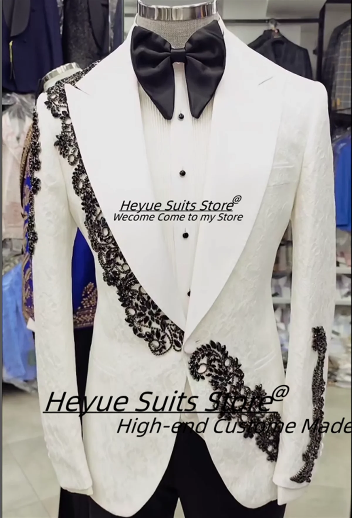 Trajes de Hombre de lujo personalizados con diamantes de imitación, esmoquin ajustado con solapa de pico para novio, conjuntos de 2 piezas, Blazers de fiesta para Hombre, Ropa para Hombre