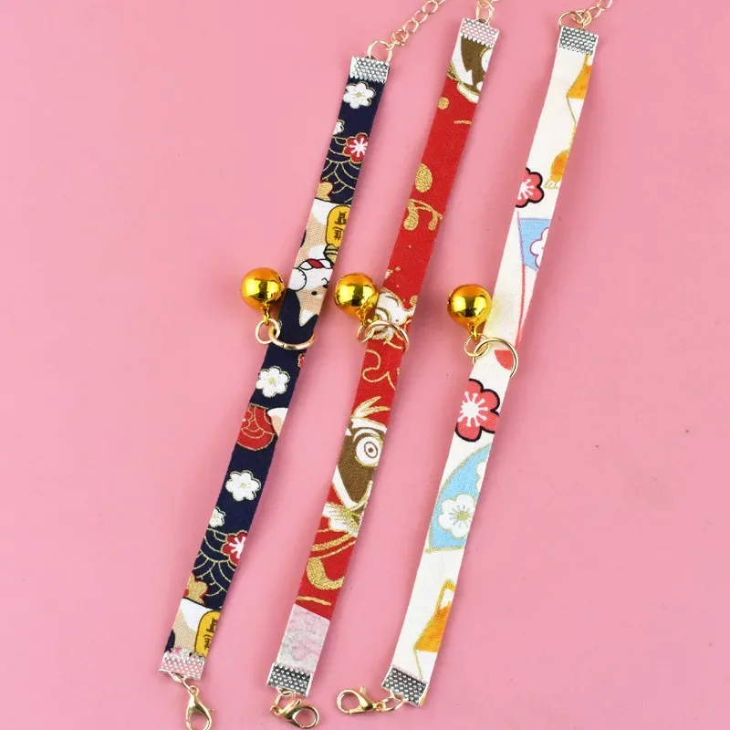 Рисунок 6 - Ошейники для кошек с подвеской-колокольчиком