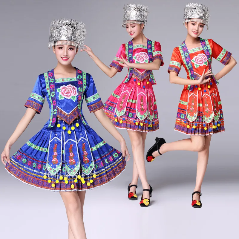 Chinese Ethnic Dance Clothes Women Retro Dancewear Traditional Folk Dance Costumes Adult Fashion Tassels Stage Performance Dress