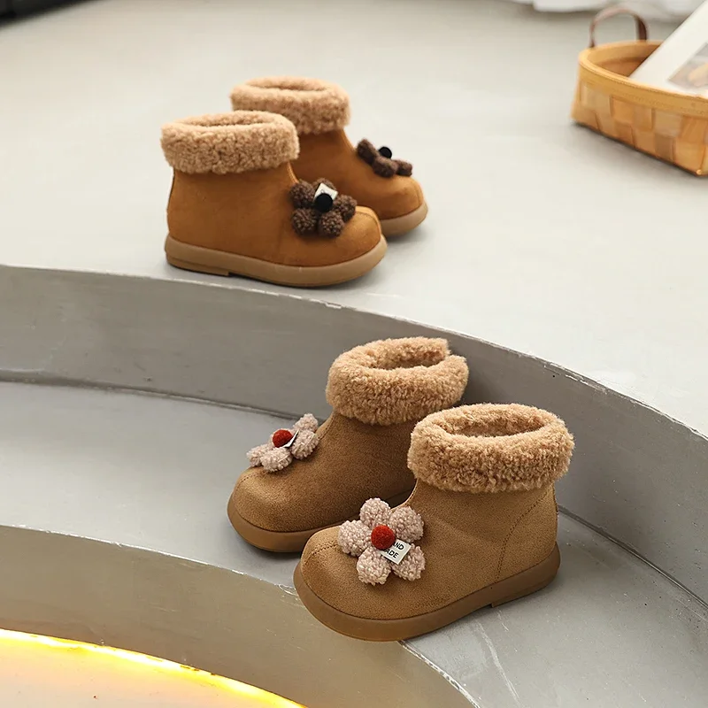 Botas de pelúcia de inverno das crianças ao ar livre nova moda da menina botas de algodão quente causal peludo doce flor crianças princesa tornozelo botas