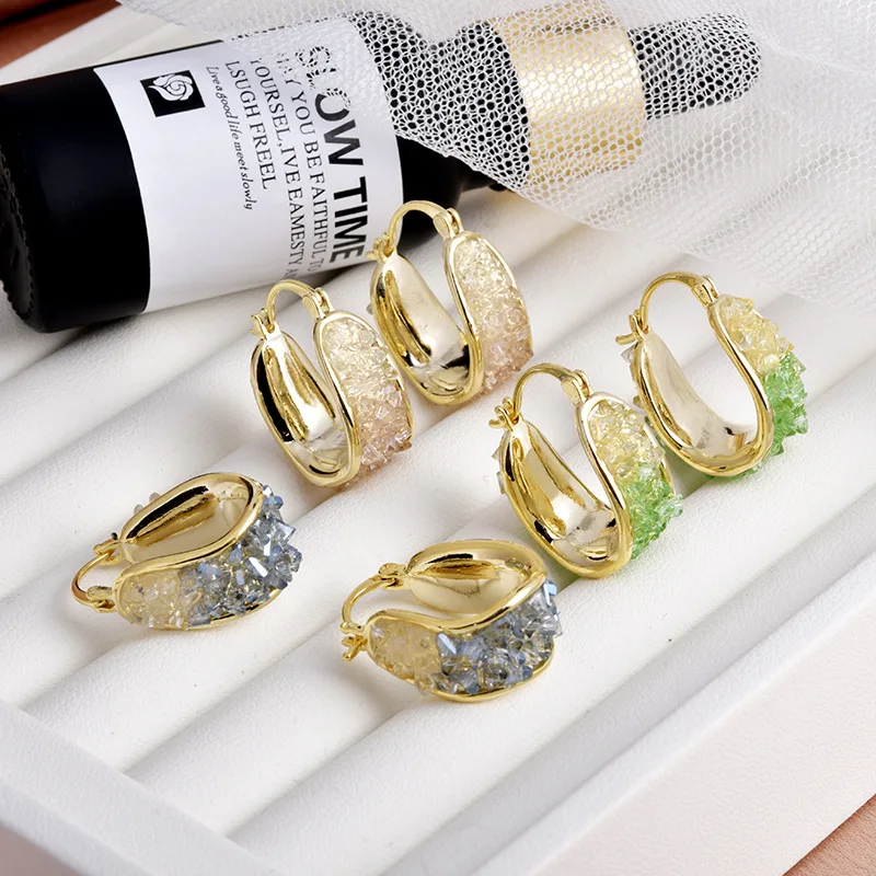 Light luxury gradual change color crystal U-shaped ear buckle temperament versatile celebrity style earrings earrings women