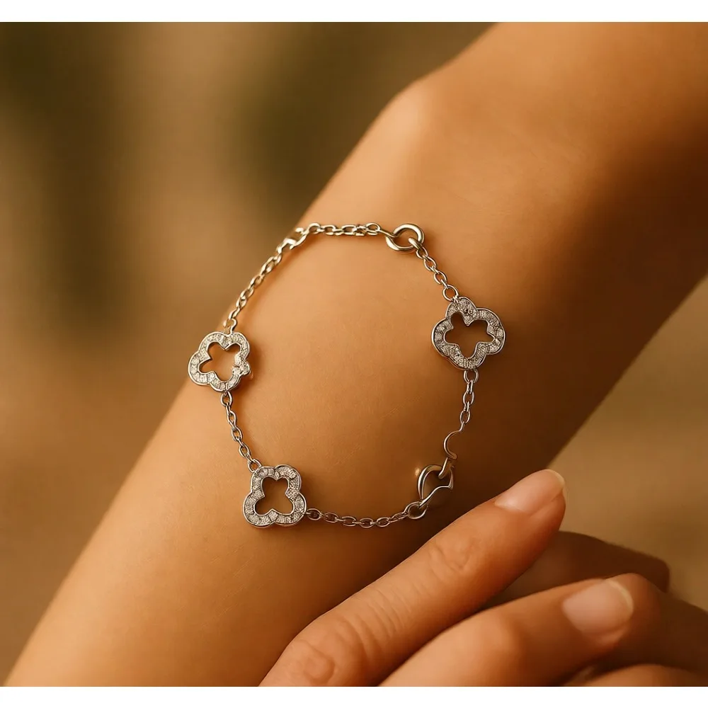 

Позолоченный браслет-клевер из золота 14K для женщин: на каждый день, для свиданий и особых мероприятий