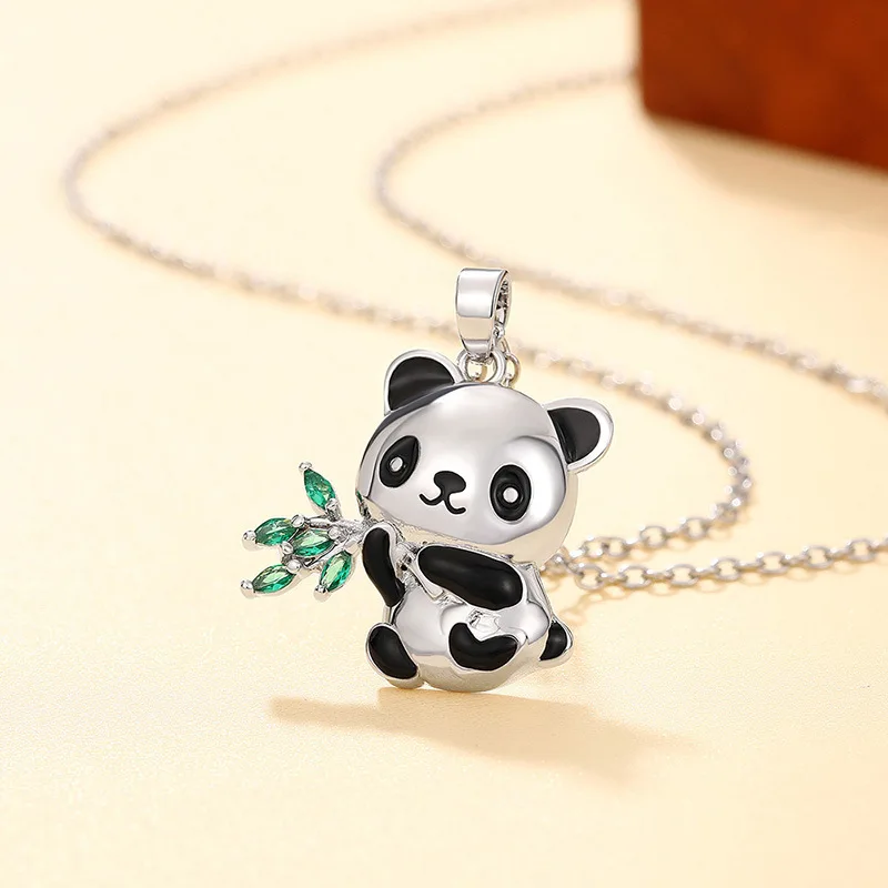 20242024 Cross-border European and N Cartoon Cute Pendant, Good Friend Panda Necklace, Hand Bamboo Students Simple Jewelry